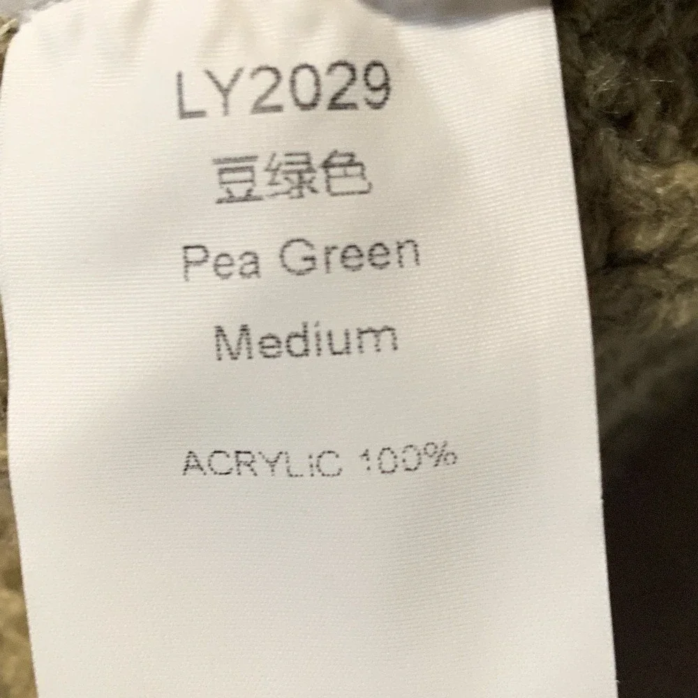Vintage Cardigan Sweater Medium Green Cable Knit V-Neck Chunky Soft‎ Grandpacore
